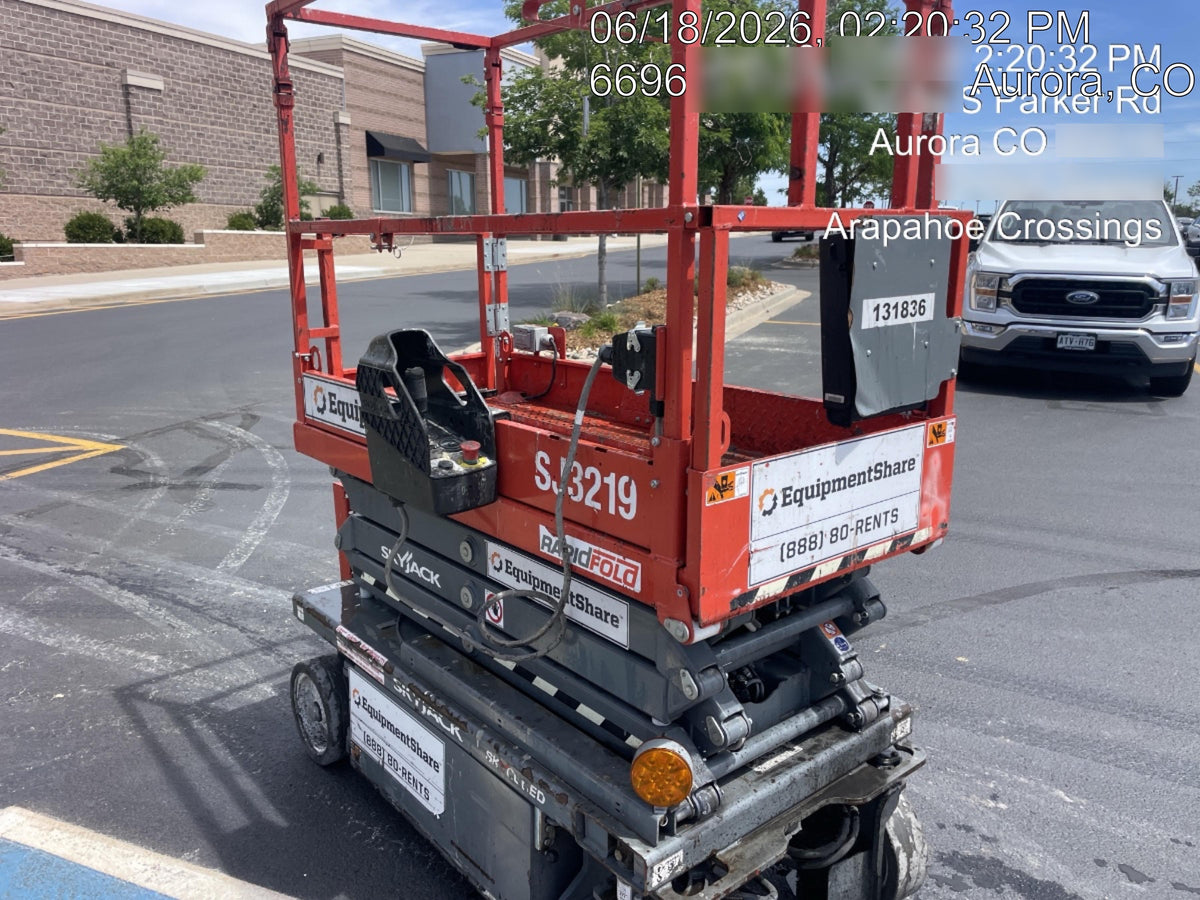 2021 SKYJACK SJ3219