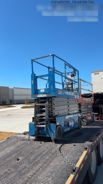 2018 Genie GS-3232 Genie GS3232 Lift w/Folding Rails and Swing Gate