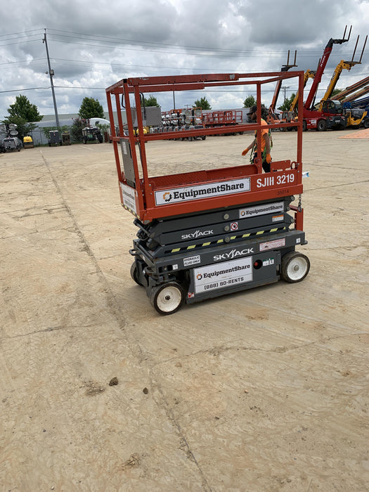 2019 Skyjack SJIII-3219 Standard Options, Trojan Batteries