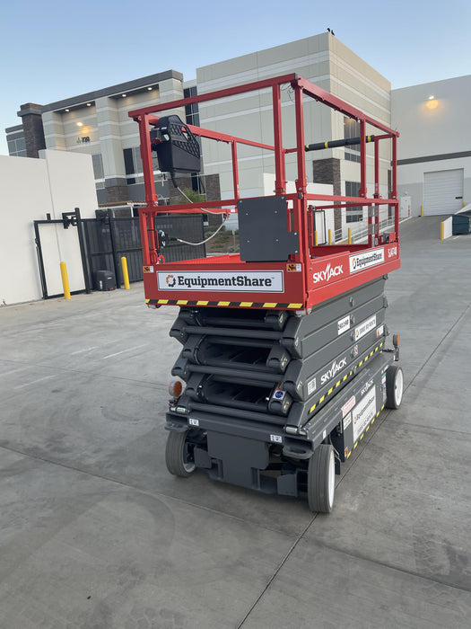 2022 SKYJACK SJ4740