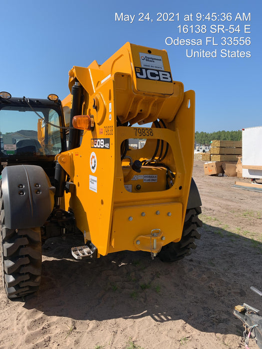 2020 JCB 509-42 Canopy, Solid Tires, Work Lights, Beacon, Aux Hydraulics, Back up Alarm, Lifting Eye, ES Decals