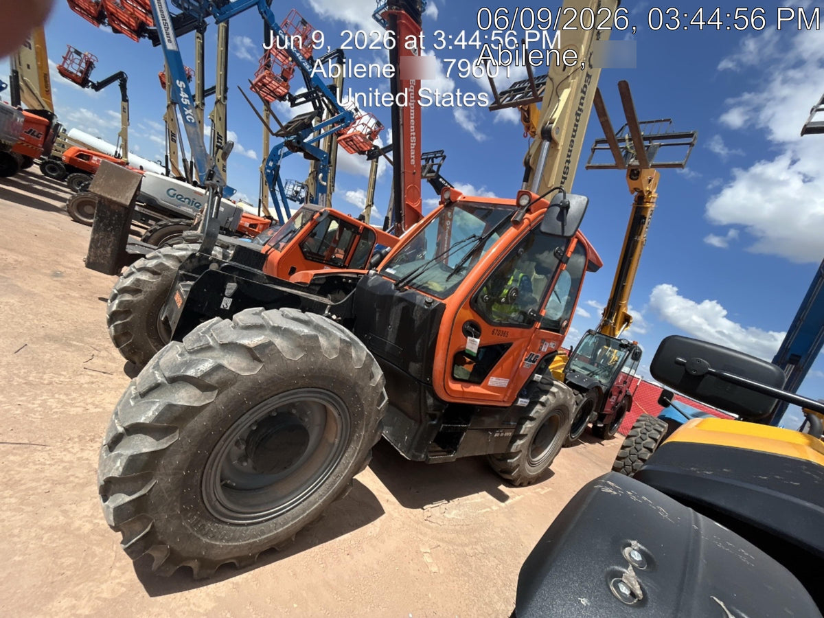2026 JLG 1732