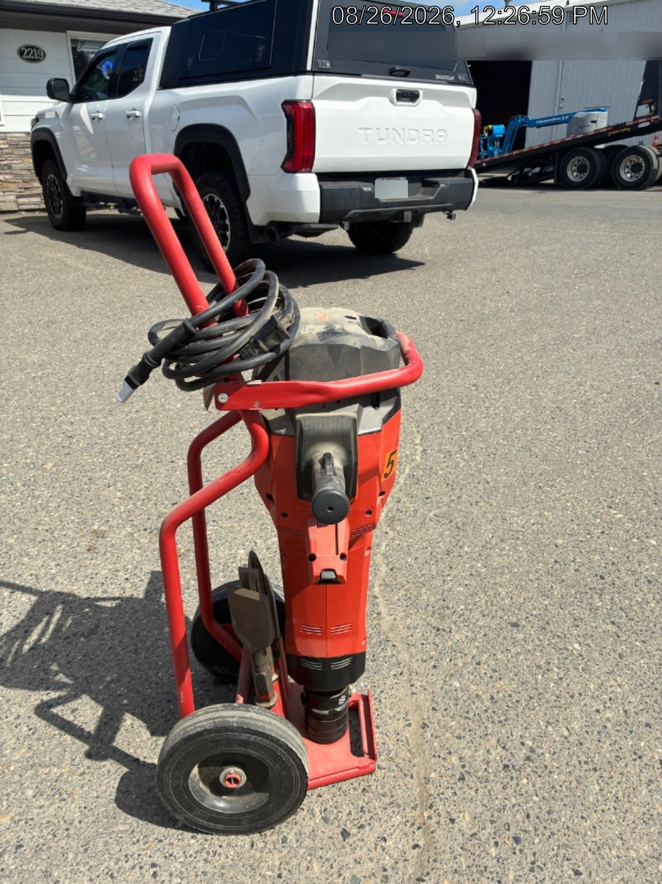 2025 HILTI TE 3000-AVR