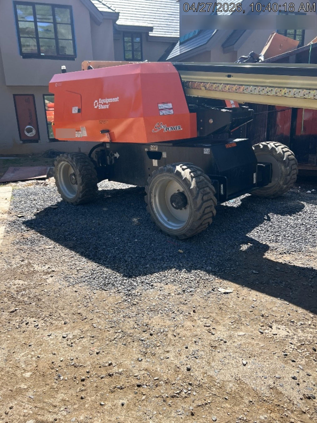 2025 JLG 660SJ