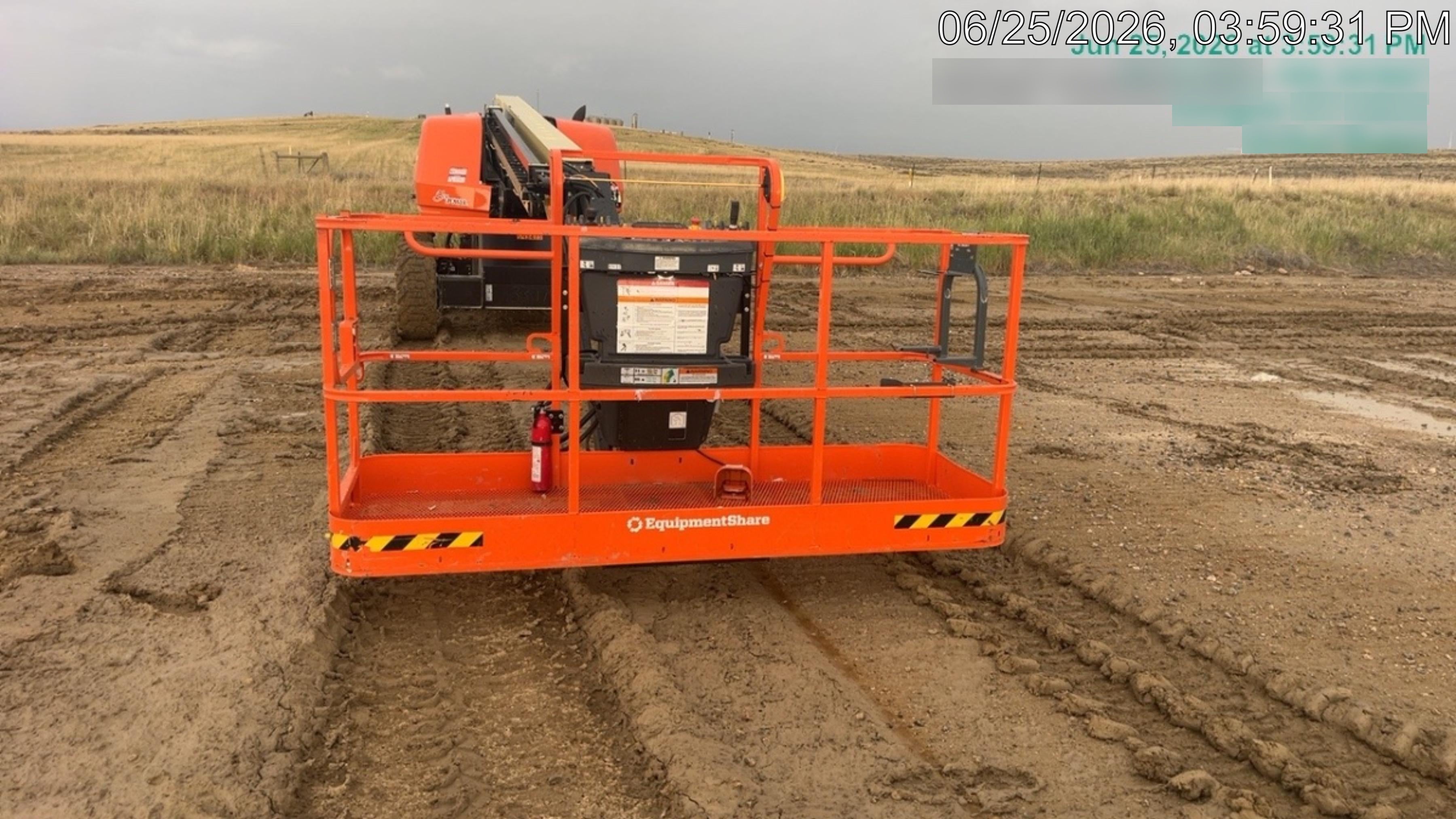 2025 JLG 660SJ