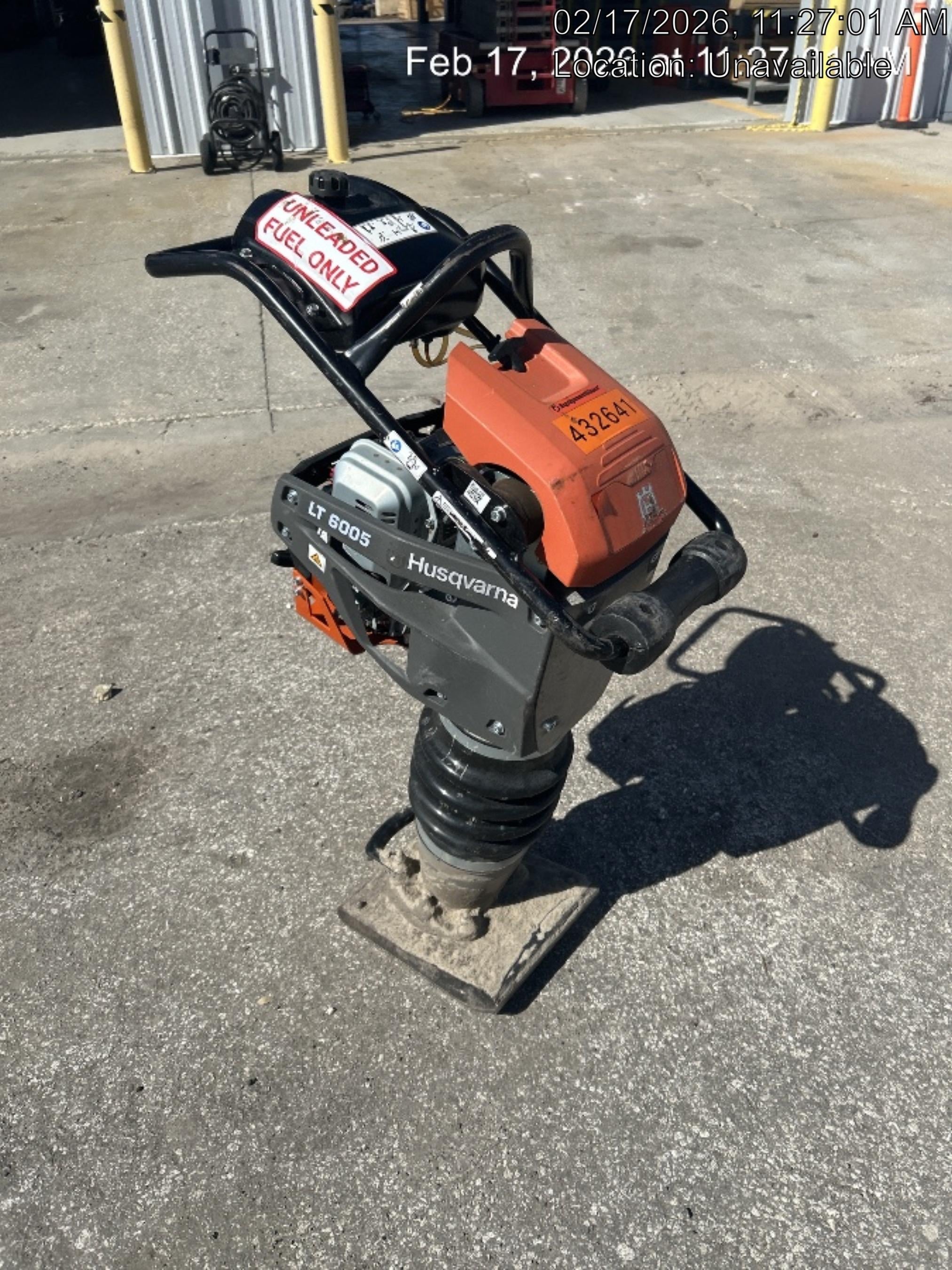 2024 HUSQVARNA LT6005