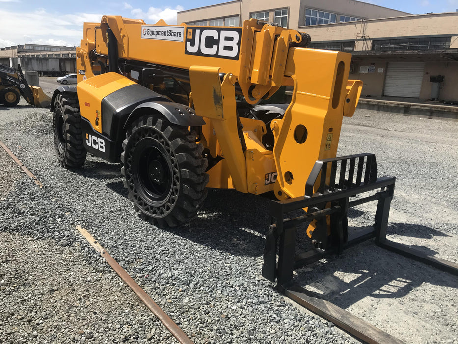2020 JCB 510-56 Canopy, Solid Tires, Work Lights, Beacon, Aux Hydraulics, Back up Alarm, Lifting Eye, ES Decals