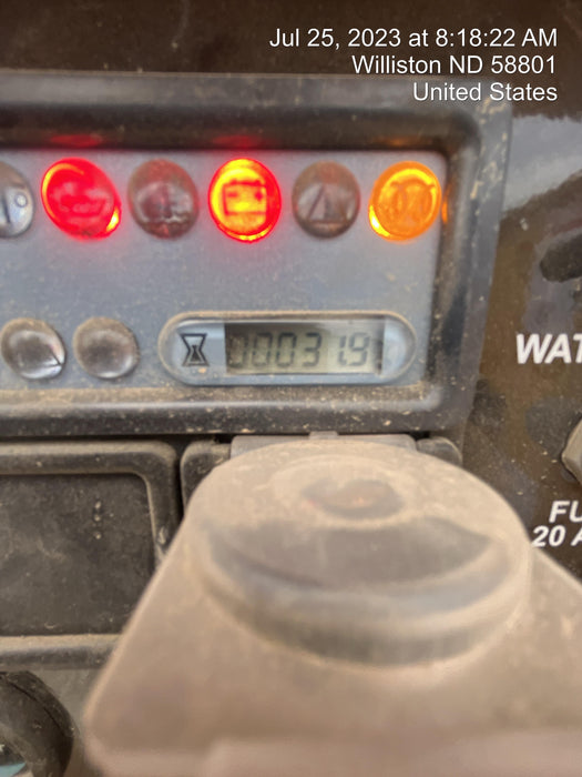 2023 Vac-Tron LP573XDT T4 Koehler Diesel Engine, 500 Gallon Debris Tank, x2 100 Gallon Water Tanks