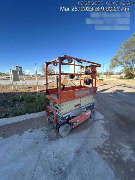 2022 JLG ES1932