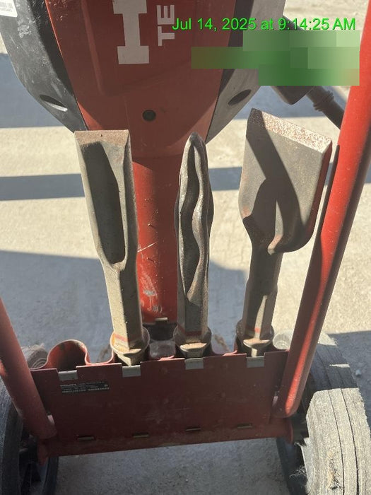 2020 HILTI TE 3000-AVR