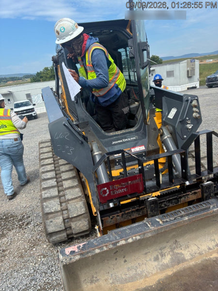 2020 Takeuchi TL12R2-CR Cab/Heat/Air, 111hp, Hydraulic QC