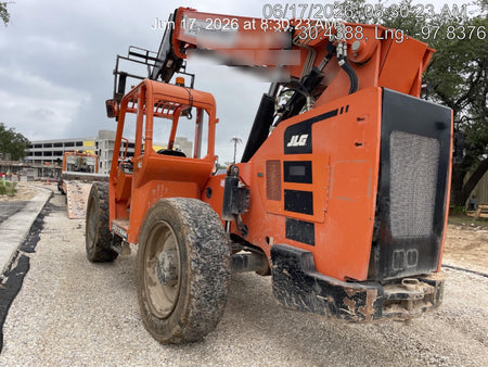 2021 SKYTRAK 8042
