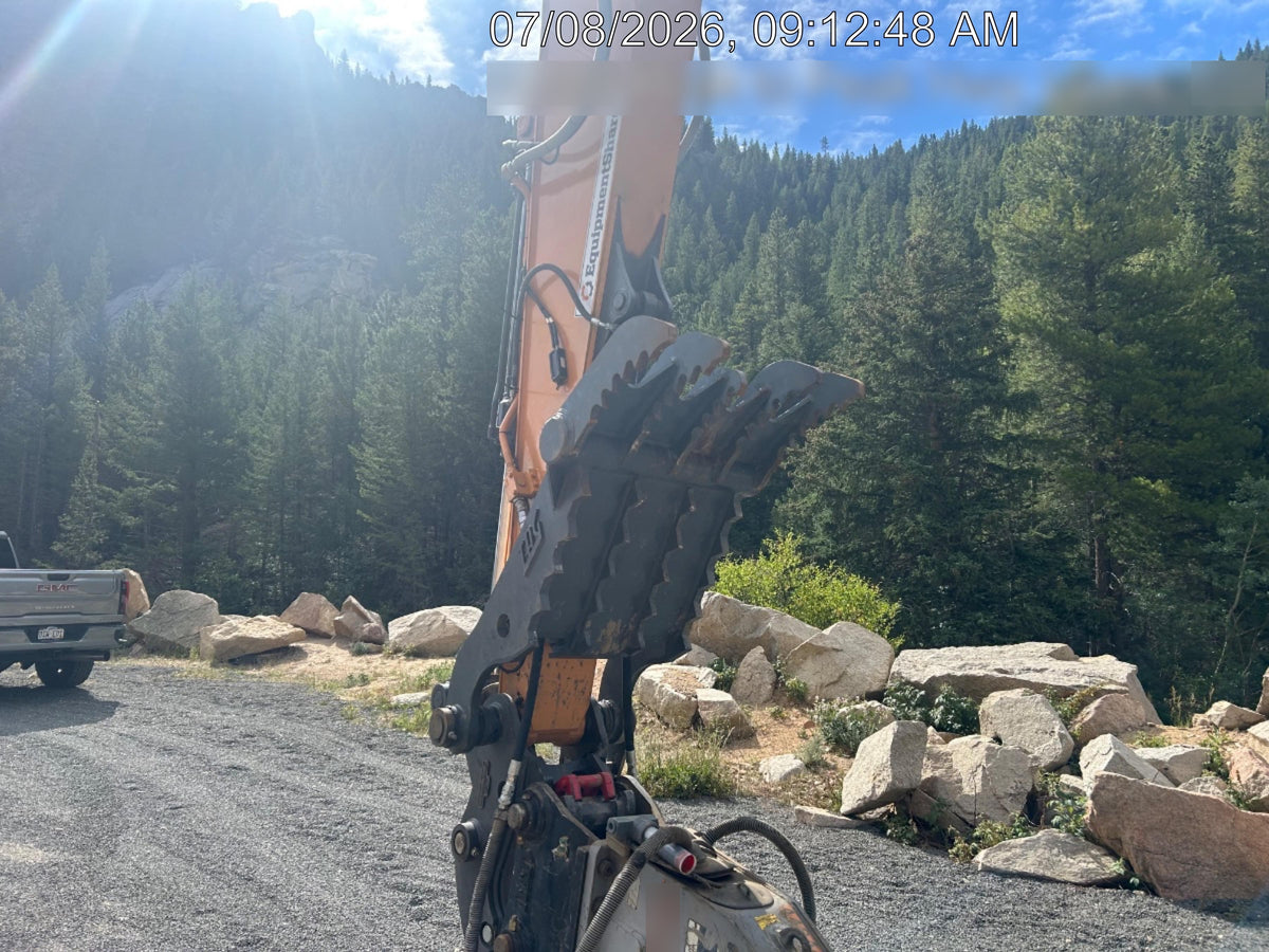 2024 CASE CX260E