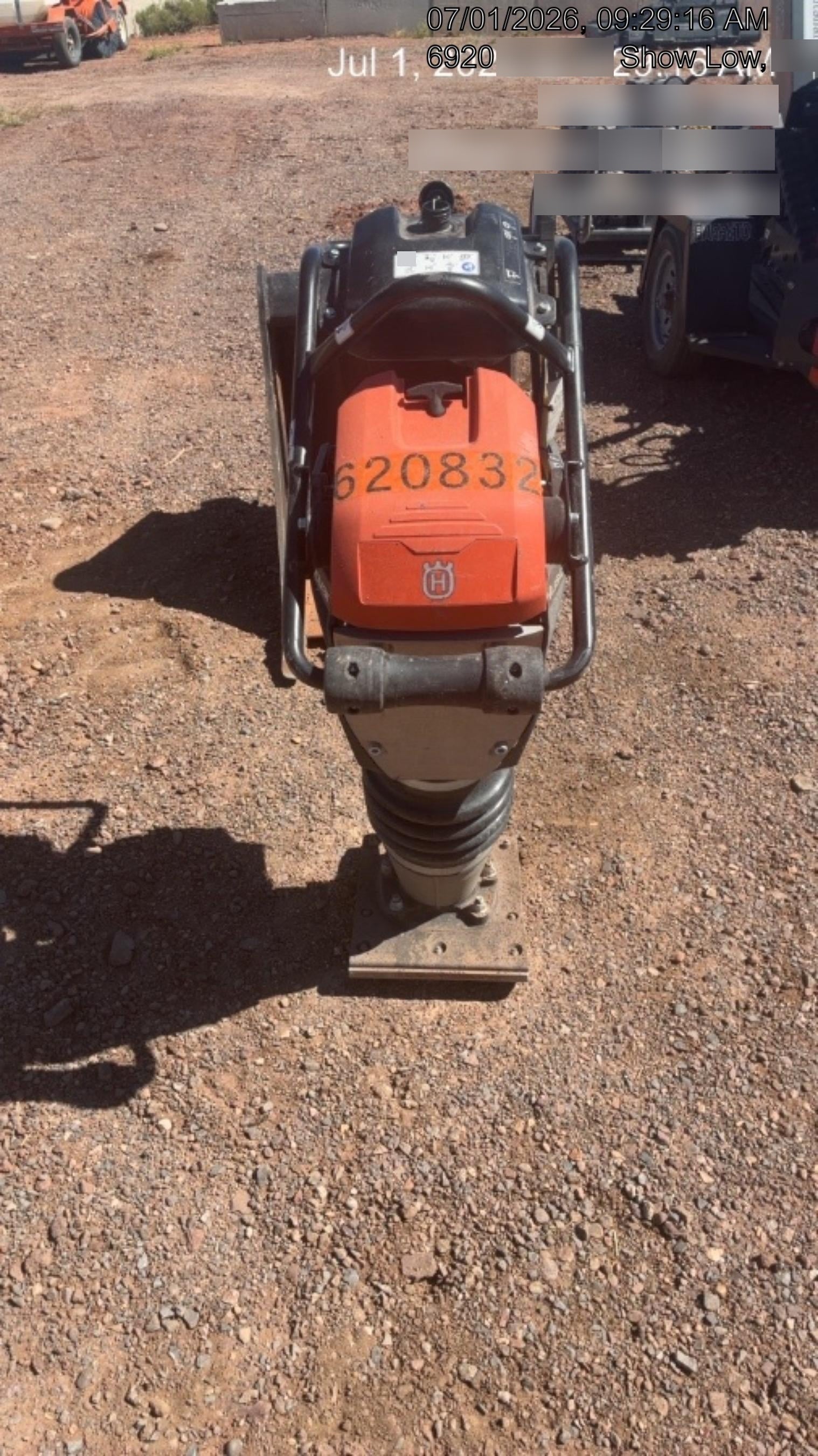 2025 HUSQVARNA LT6005