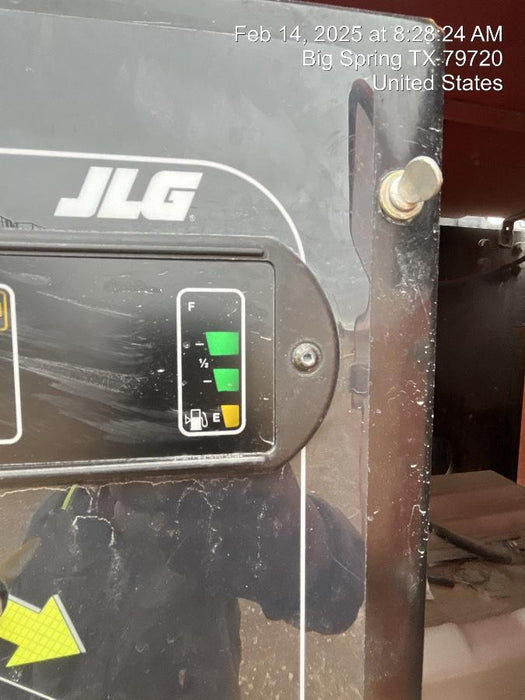 2023 JLG 860SJ