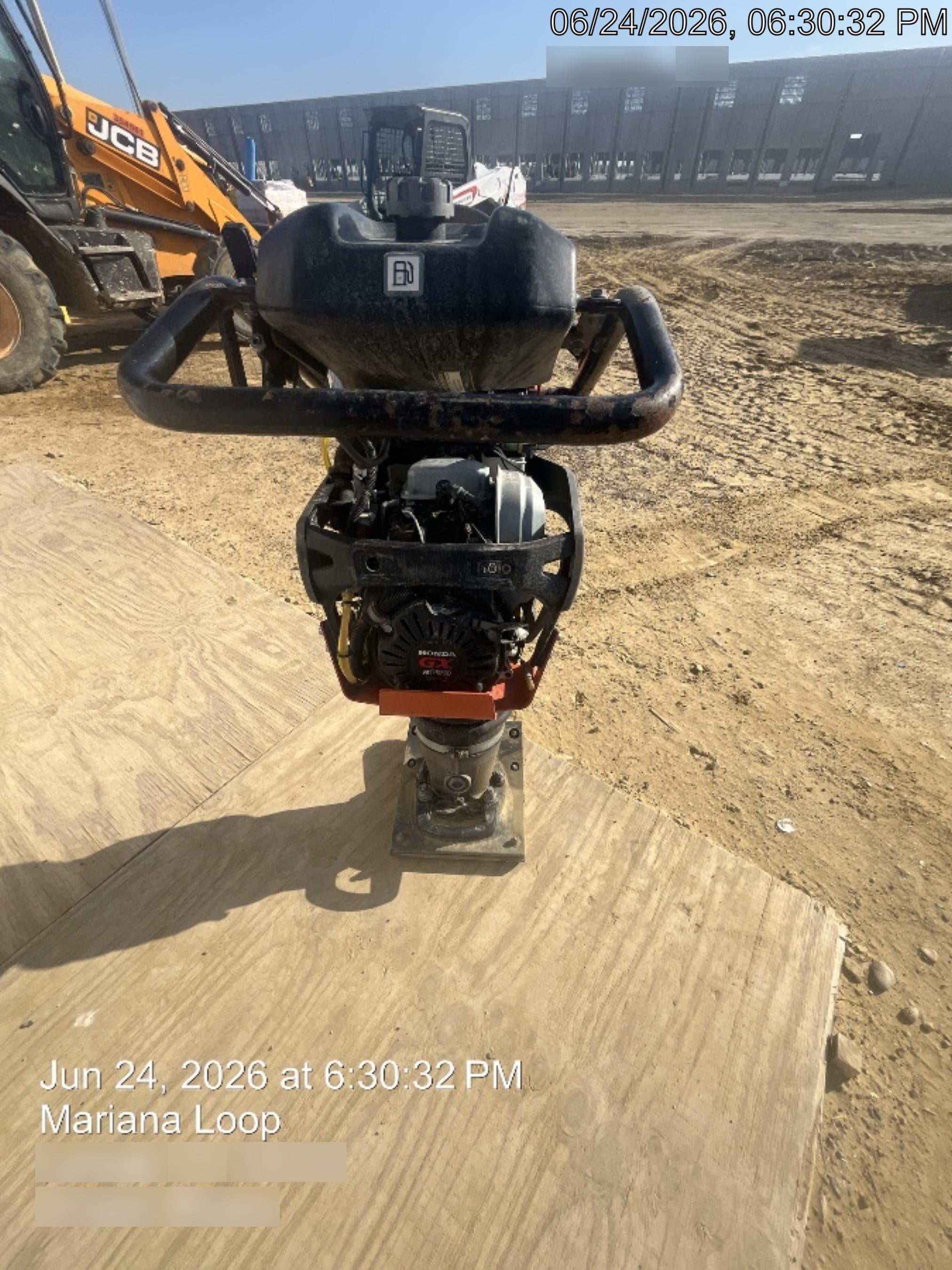 2024 HUSQVARNA LT6005