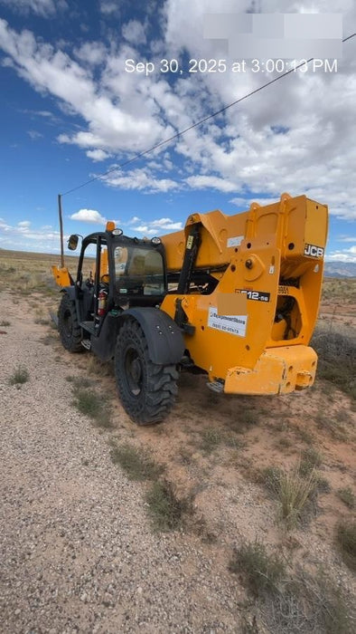 2019 JCB 512-56 109 HP w/Open ROPS, Beacon, Aux Hydraulics, Worklights, Solid Tires 60" Carriage/Forks