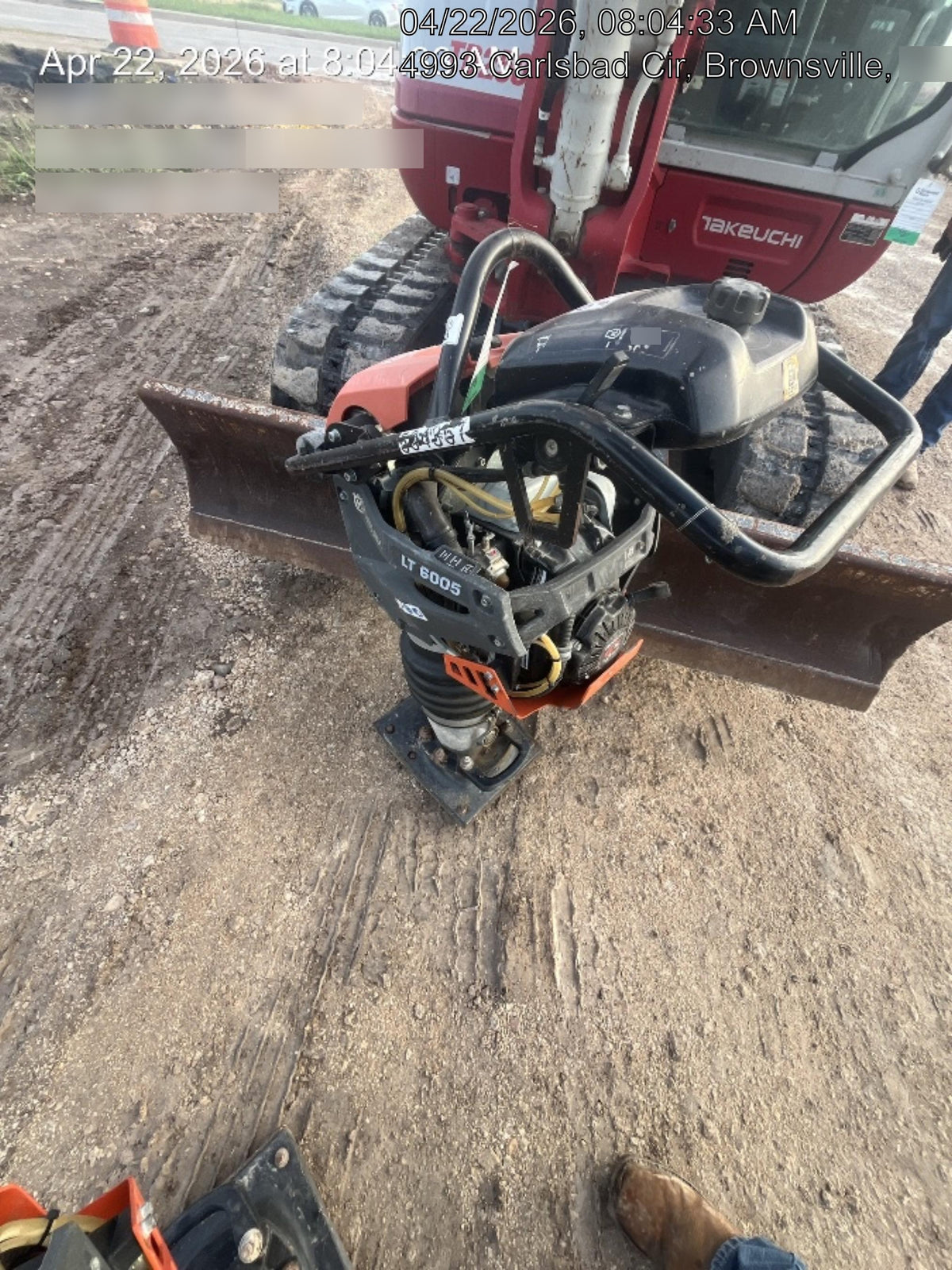 2025 HUSQVARNA LT6005