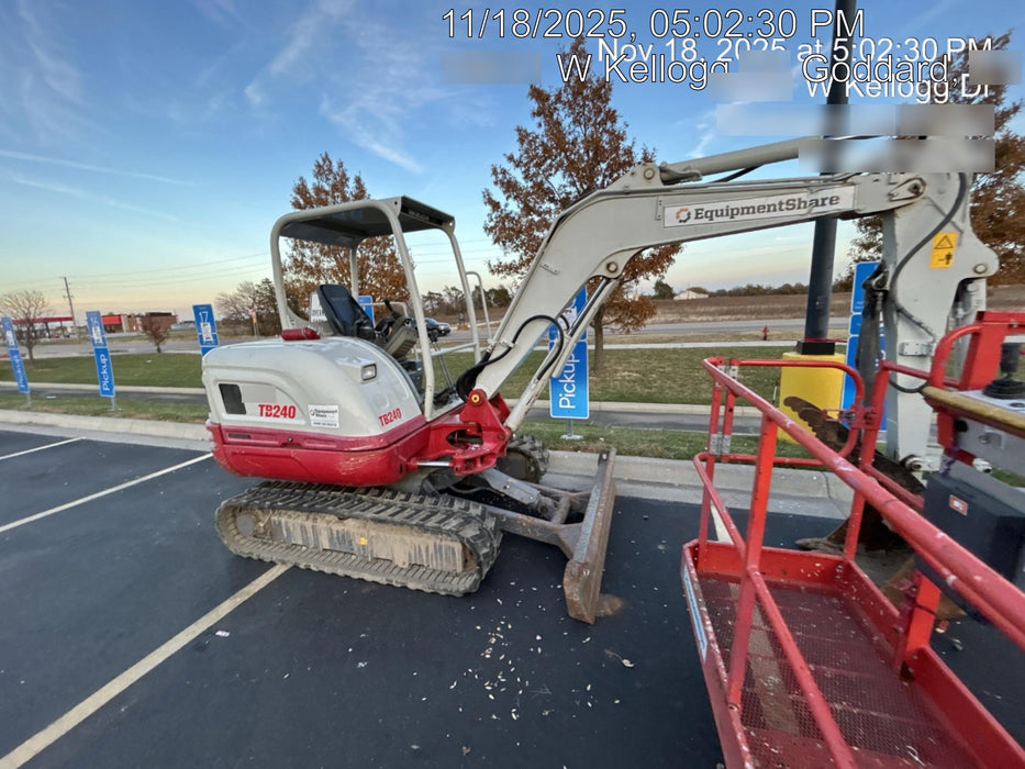 2019 Takeuchi TB240 Takeuchi TB240 Canopy w/Rubber Tracks, Auxiliary Hydraulics, Manual QC, Hydraulic Thumb, 12/18/24" Buckets