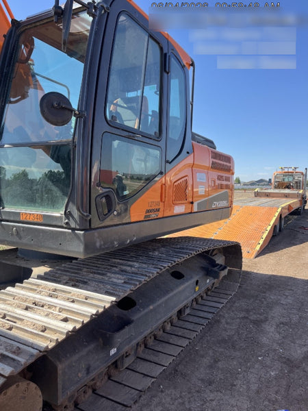 2021 DOOSAN DX225LC-5