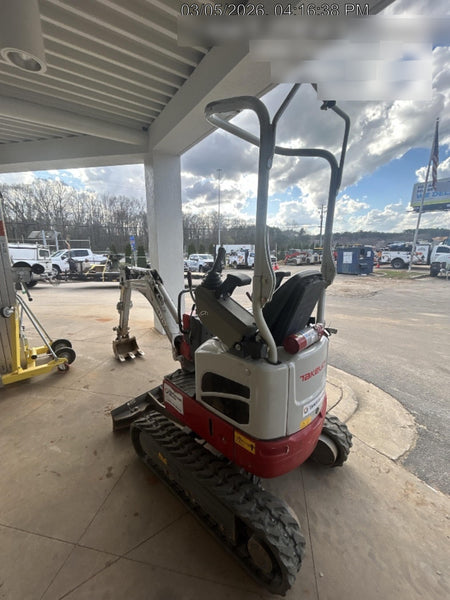 2022 TAKEUCHI TB210R