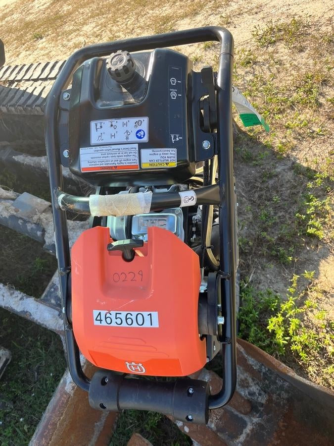 2024 HUSQVARNA LT6005