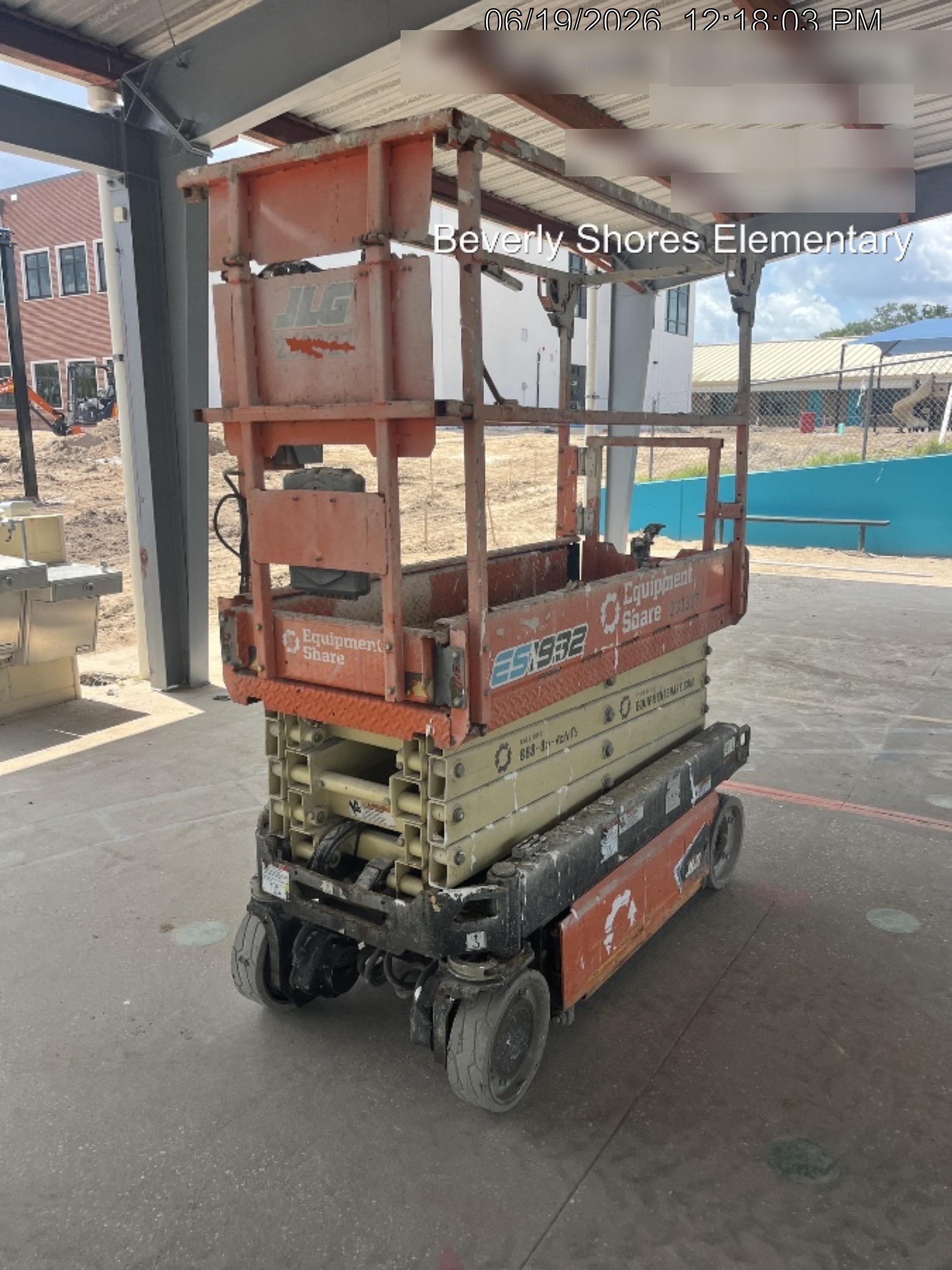 2022 JLG ES1932