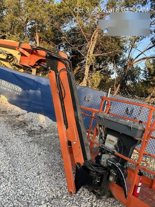 2019 JLG 660SJ