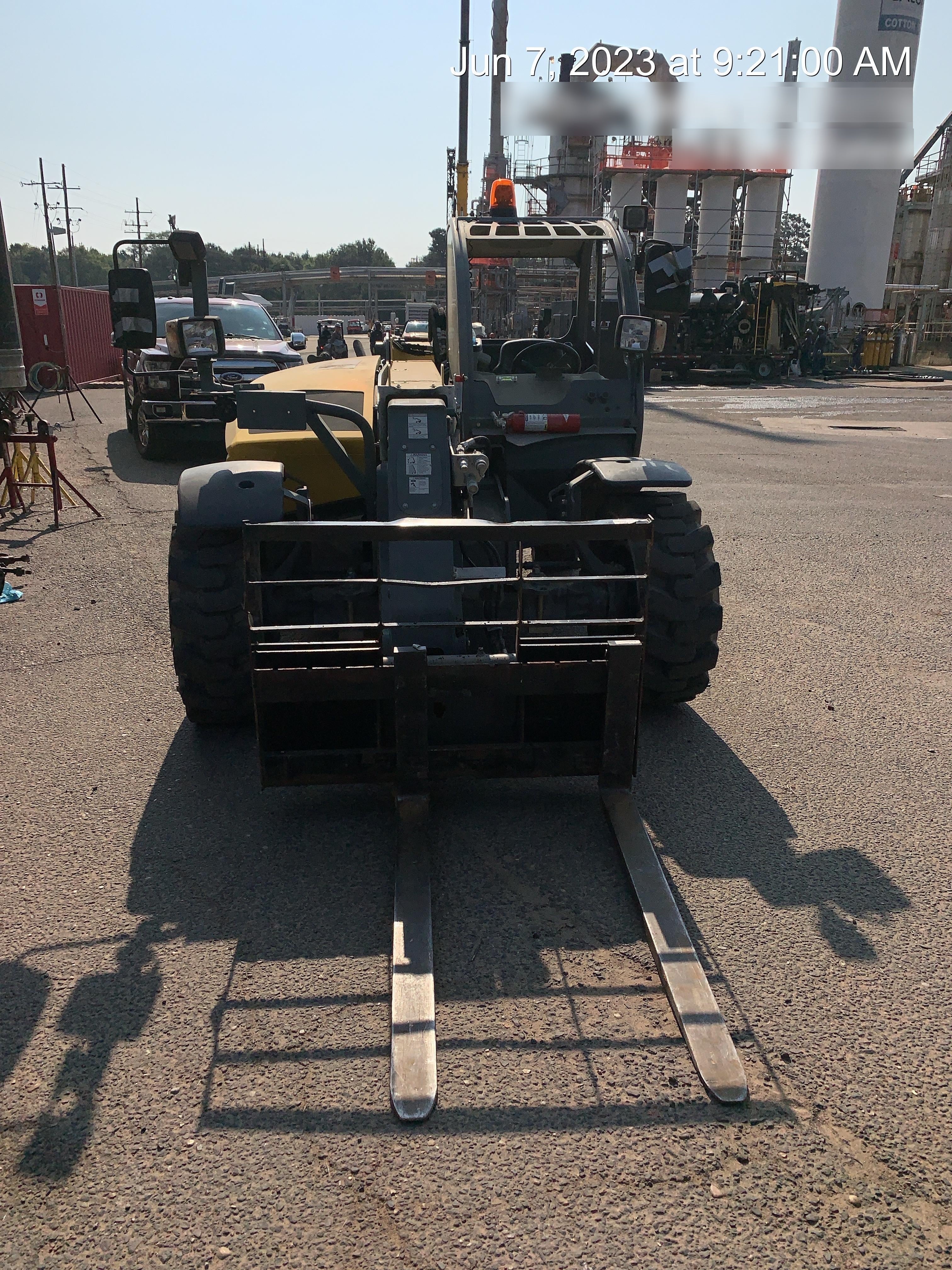 Wacker Neuson TH627 Telehandler 5,000 - 5,500 lbs, 18' - 20' Reach