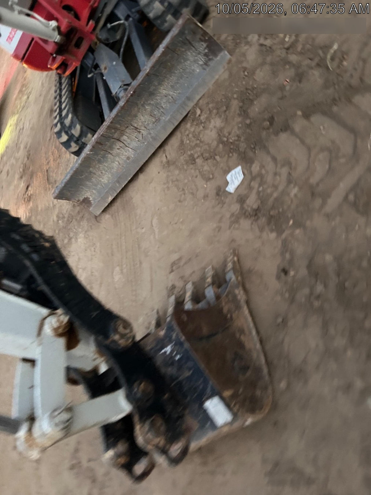 2025 TAKEUCHI TB235-2R