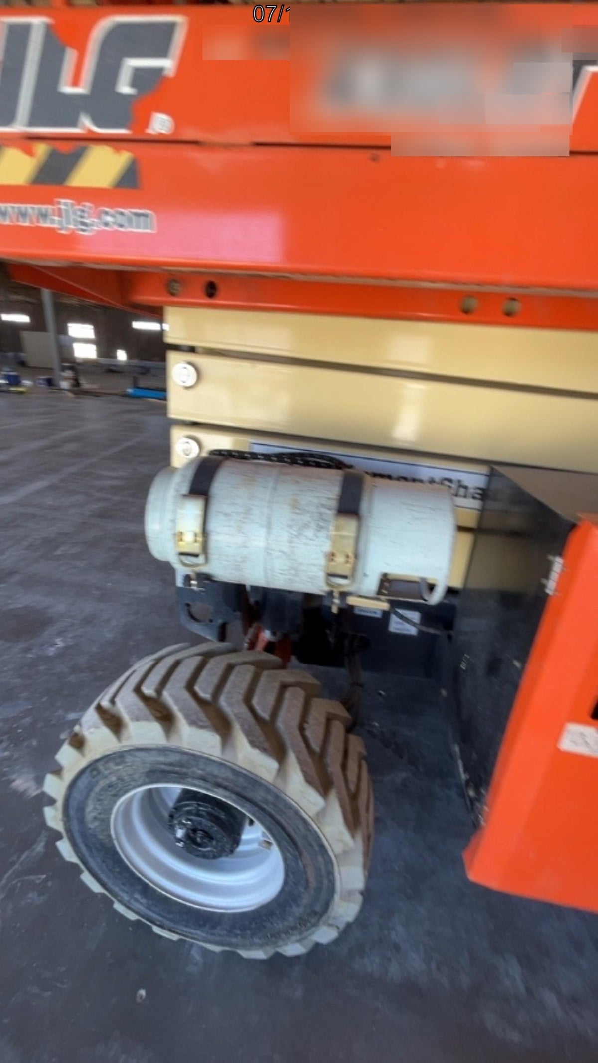 2021 JLG 430LRT