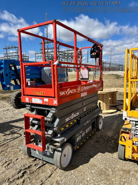2025 SKYJACK SJ3226