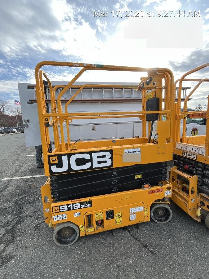 2023 JCB S1930E