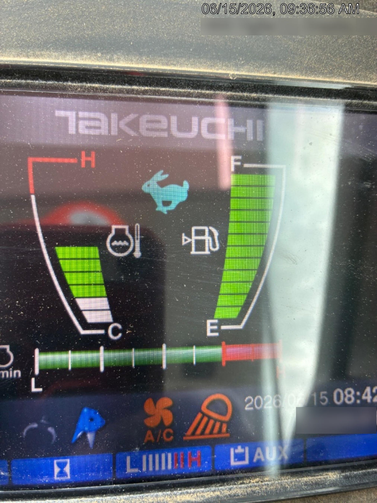2025 TAKEUCHI TB250-2CR