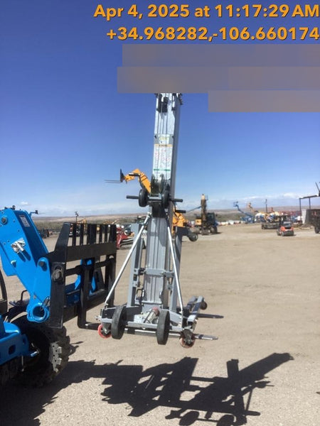 2020 GENIE SLC-24