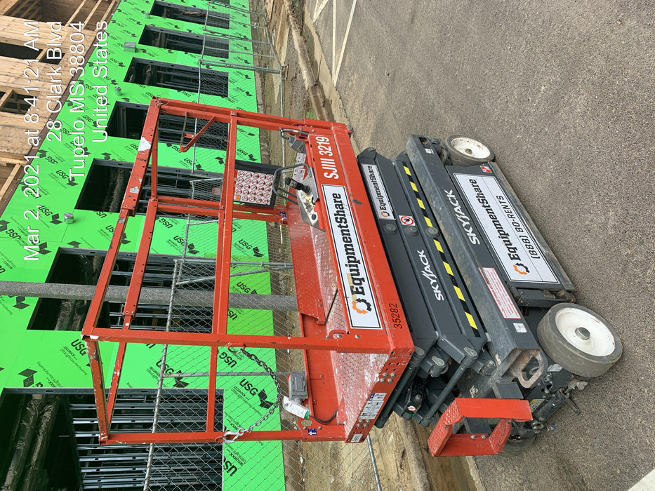 2019 Skyjack SJIII-3219 Standard Options, Trojan Batteries