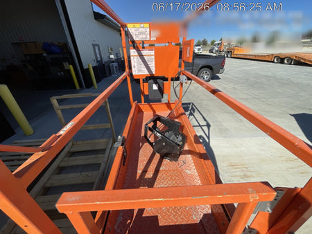 2021 JLG ES1932