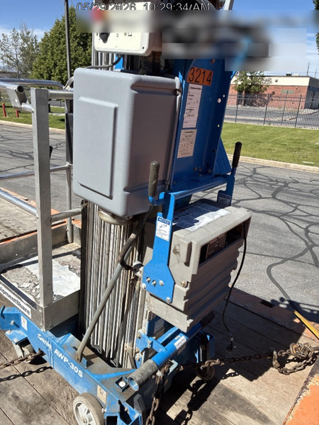 2019 GENIE AWP-30S