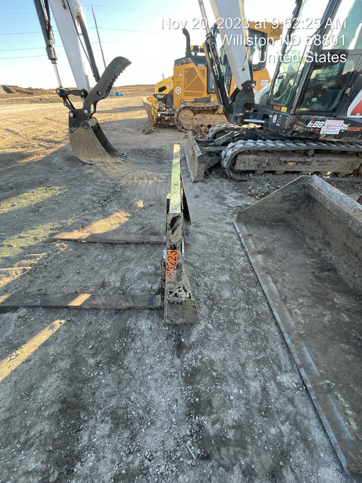 2022 ARROW MATERIAL HANDLING 48" Pallet Forks - Arrow