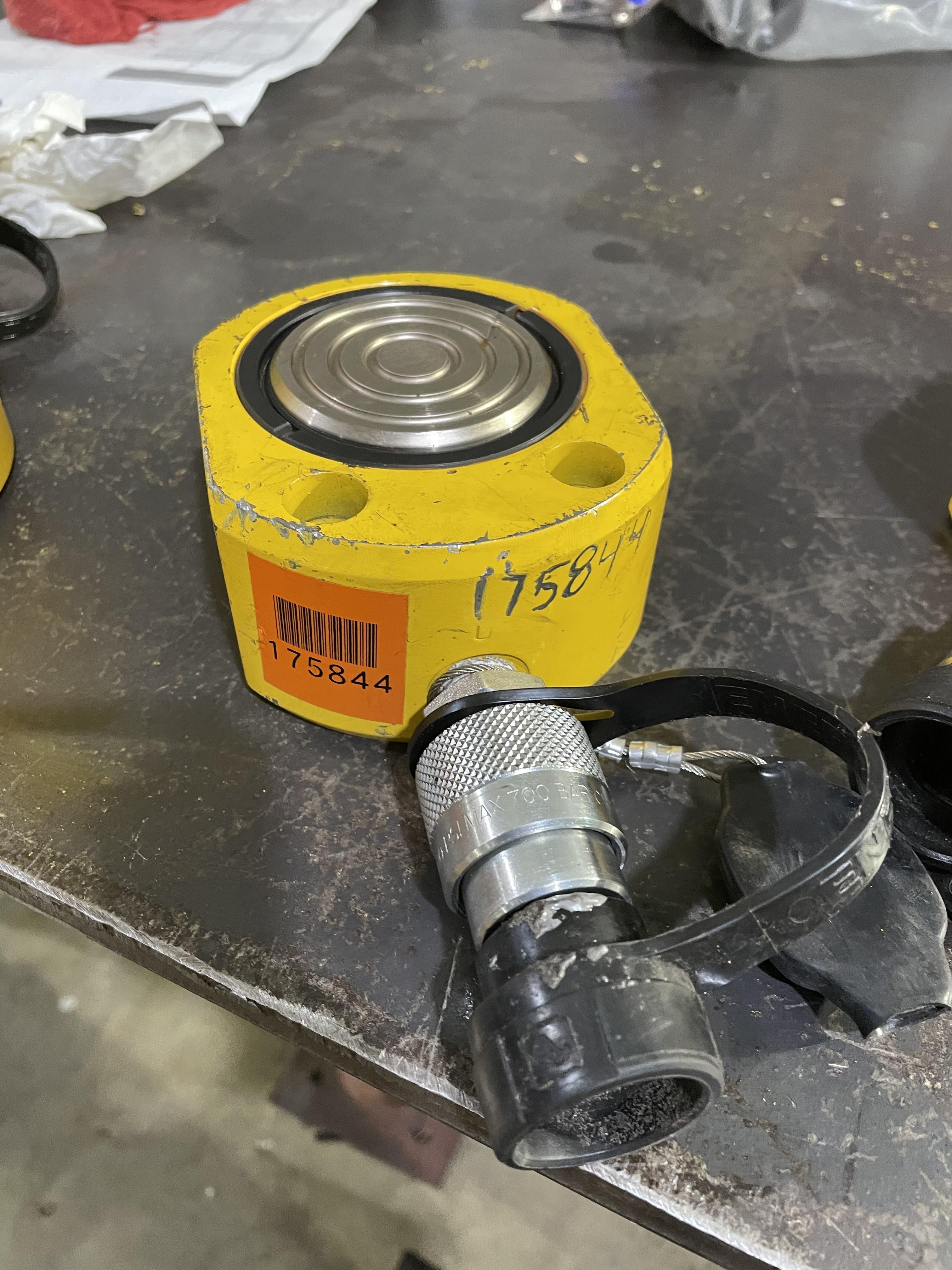 2021 ENERPAC RSM300