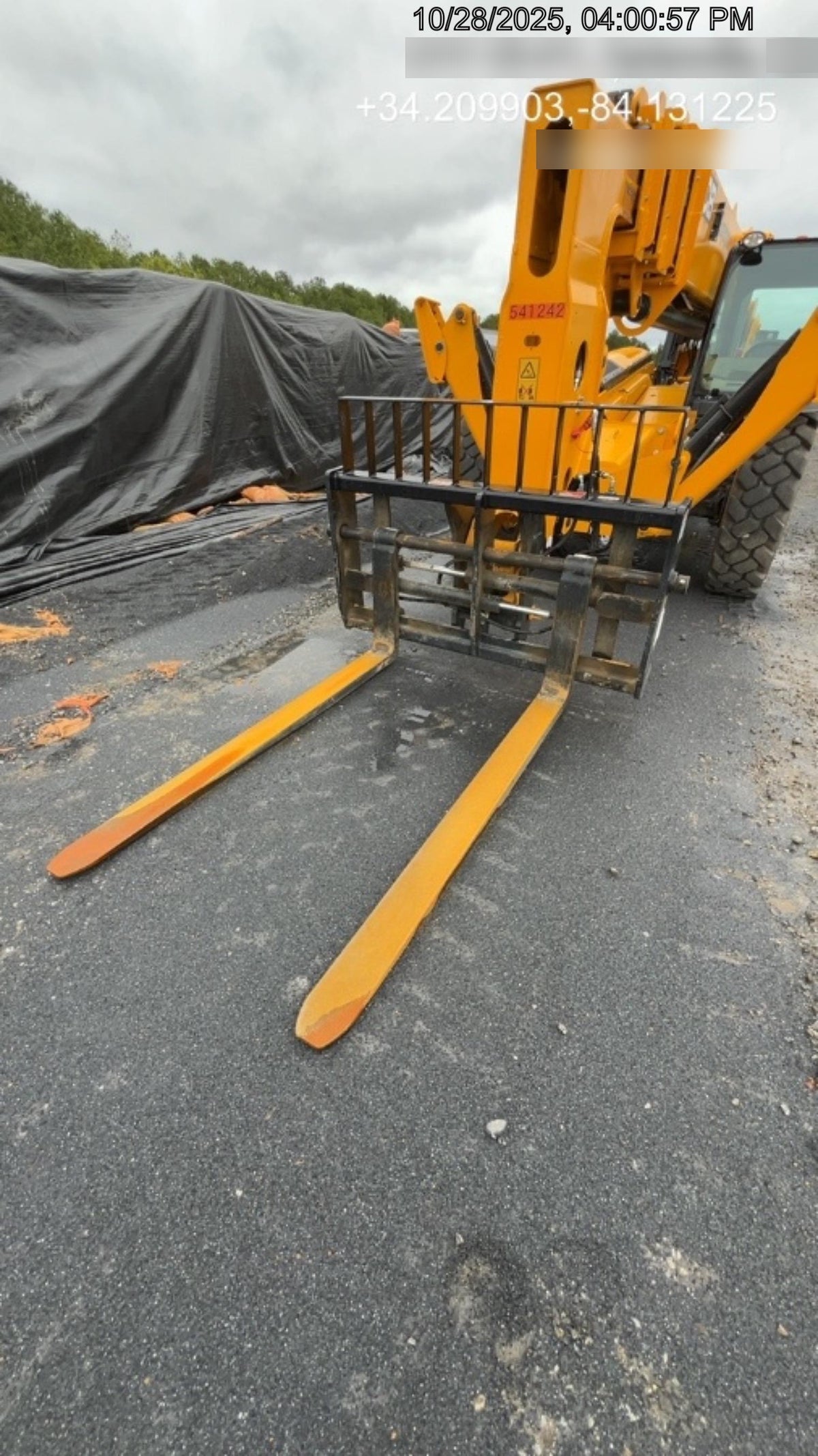 2025 JCB 400/F7360