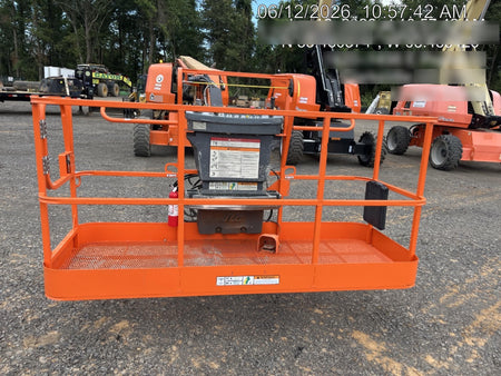 2023 JLG 660SJ