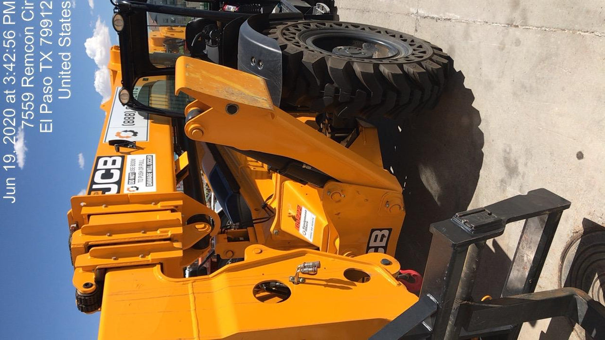2020 JCB 510-56 Canopy, 74 HP, Solid Tires, STD Worklight, Beacon, Aux Hydraulics, Lifting Eye, Back up Alarm w/66" Carriage/60" Forks