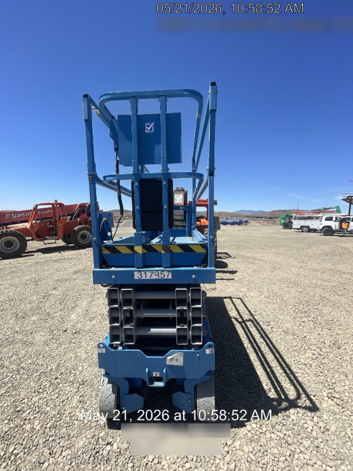 2023 GENIE GS-2632