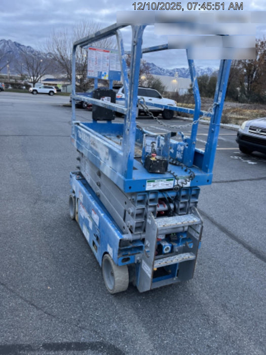 2019 Genie GS-1930 Fixed rails with chain Entry