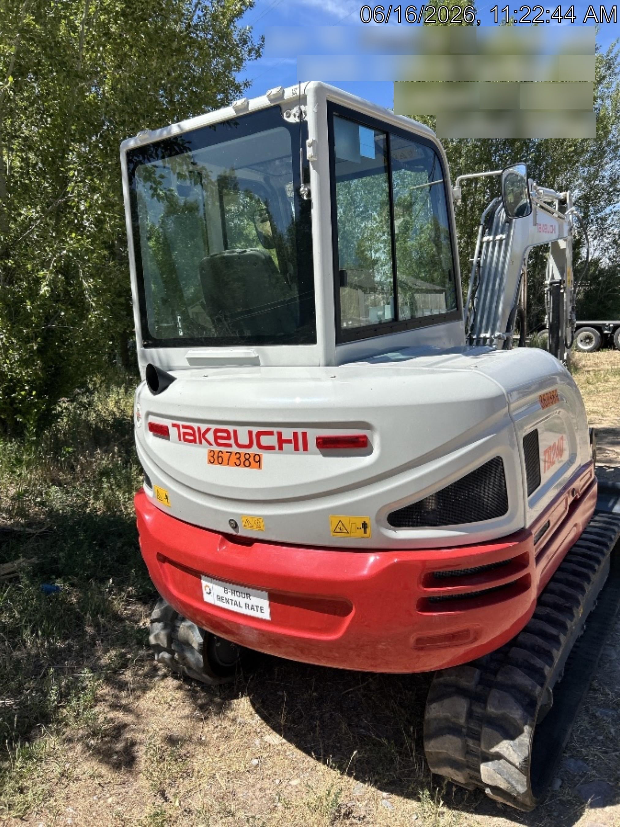 2023 TAKEUCHI TB240-CR