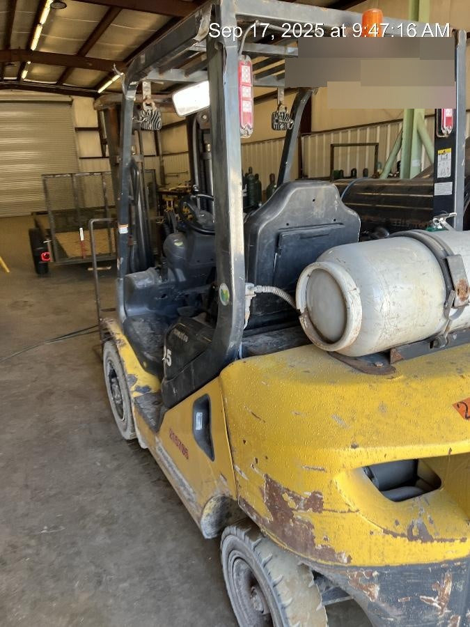 2022 KOMATSU FG25T-16