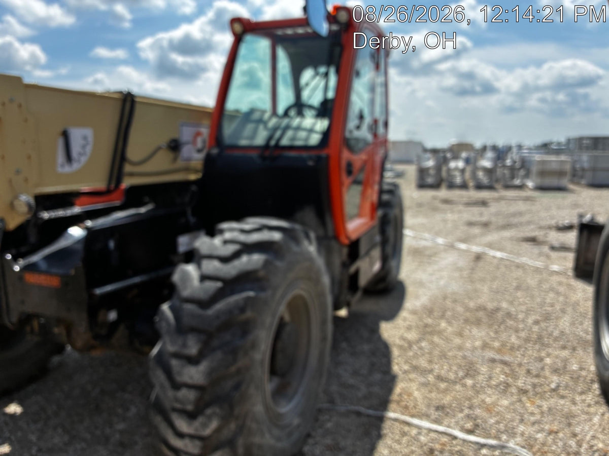 2022 JLG 1732