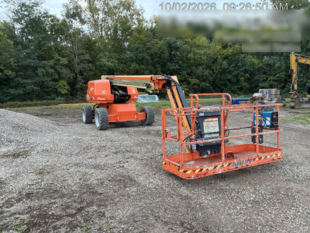 2022 JLG 660SJ