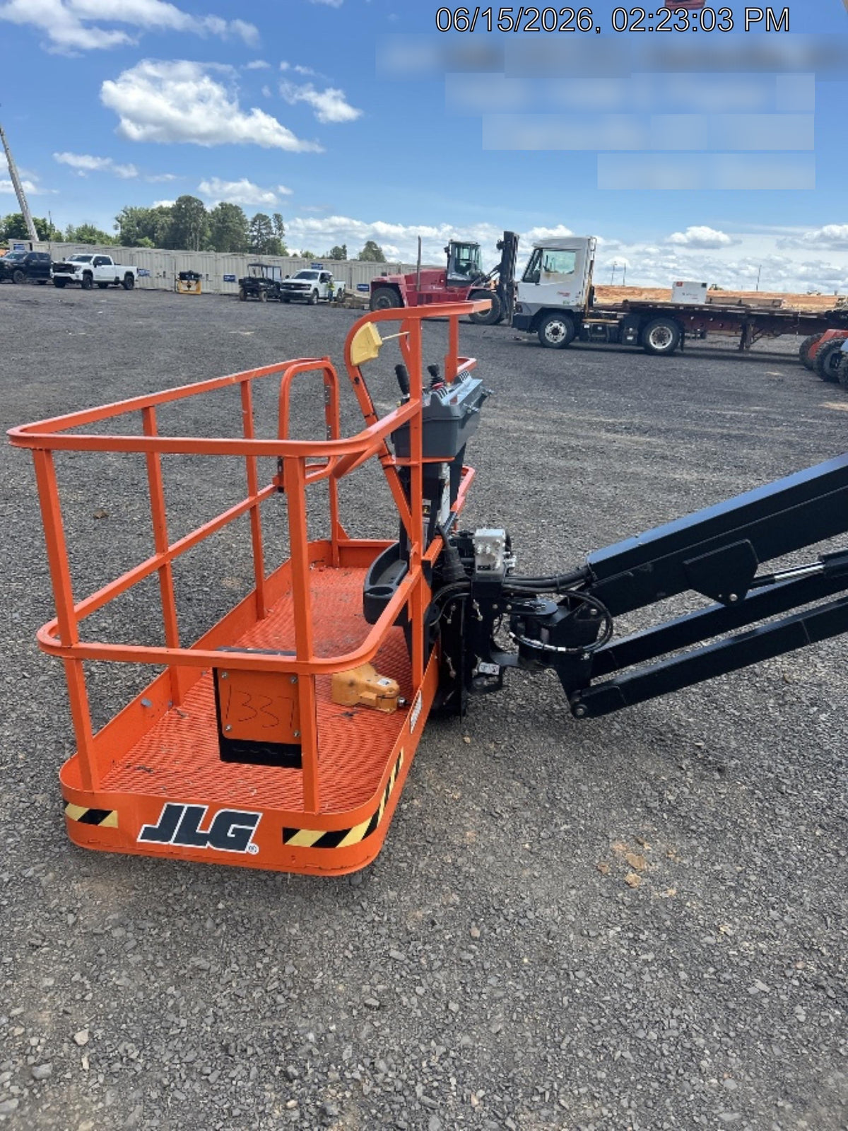 2025 JLG 660SJ